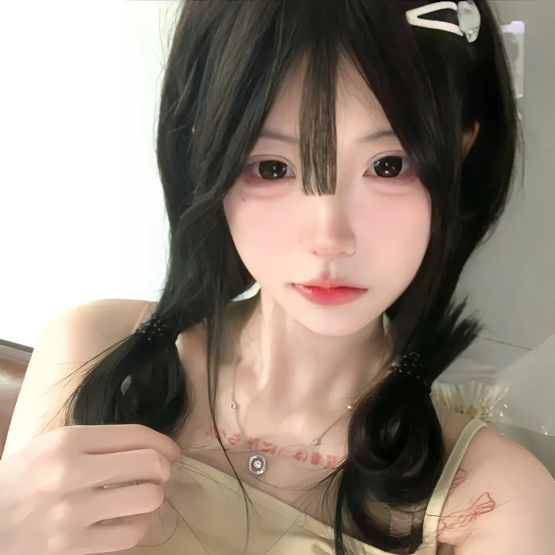 亚历克斯与艾玛